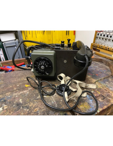 Marcador telefónico militar