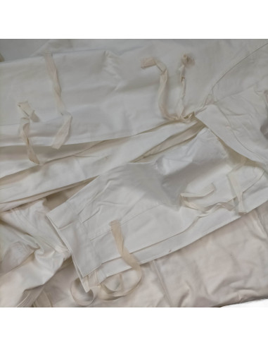 Bata + gorro quirúrgico militar antiguo