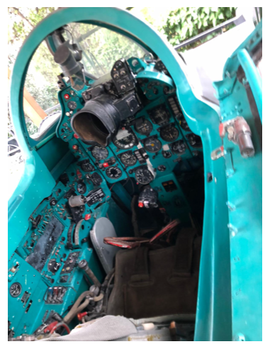 Cabina MIG 21 Completa