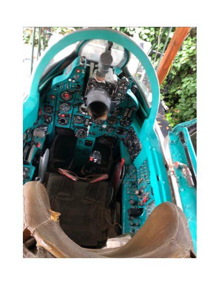 Cabina MIG 21 Completa
