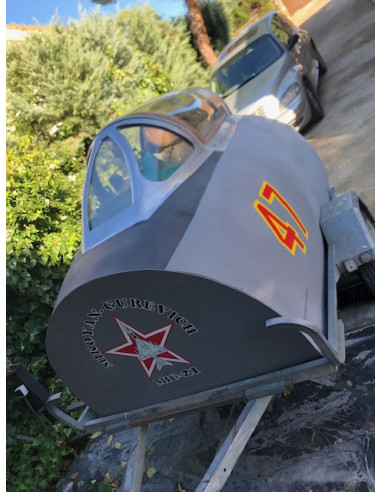 Cabina MIG 21 Completa