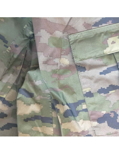Traje de tormenta (agua) pixelado boscoso militar original