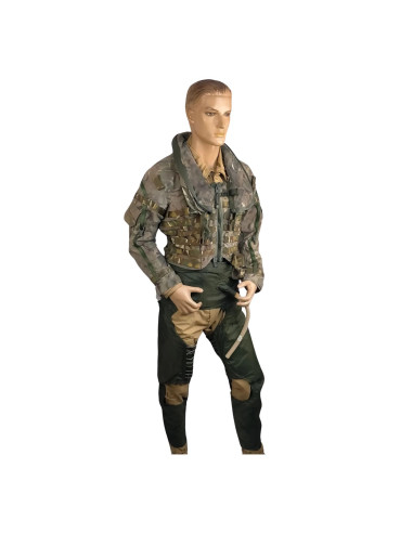 Traje de piloto completo. Chaqueta, mono y pantalón