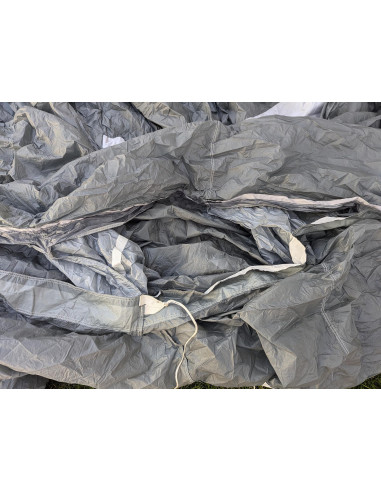 Paracaídas militar británico (sin cuerdas)