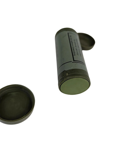 Pintura facial militar antigua