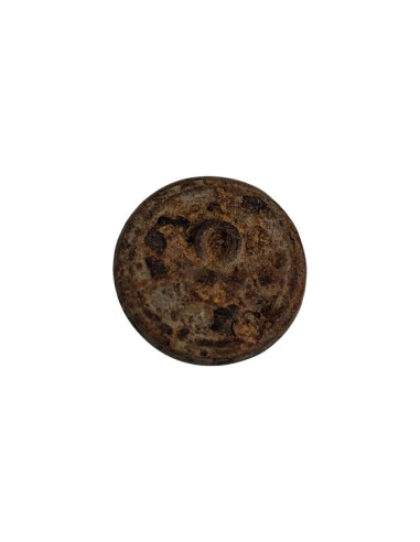 Botón militar antiguo