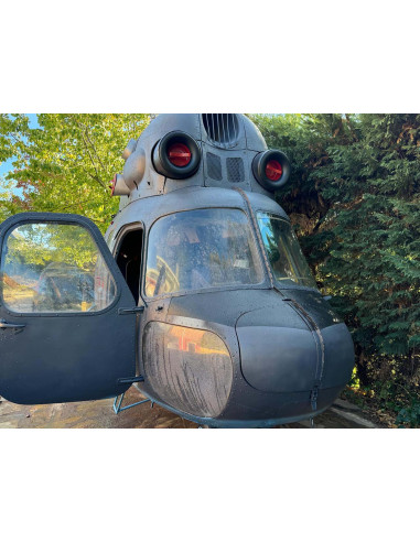 Helicóptero MI-2 PLUS restaurado