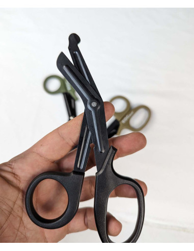 Tijeras tácticas militares EDC