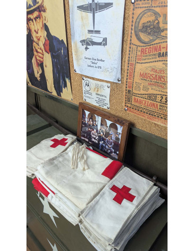 Brazaletes médicos antiguos Cruz Roja