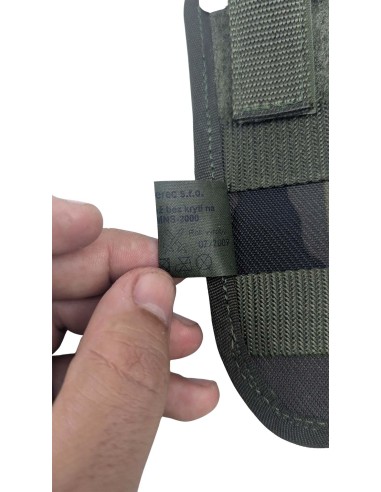 Cuchillo de combate del ejercito Checo con funda camo