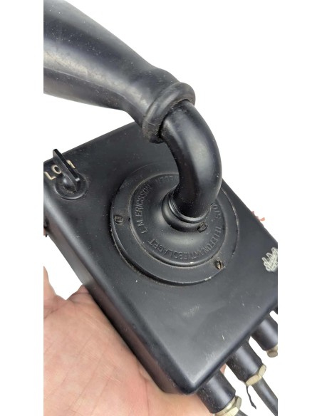 Teléfono de pecho Ericsson LM