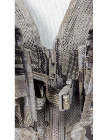 Chaleco táctico árido pixelado militar