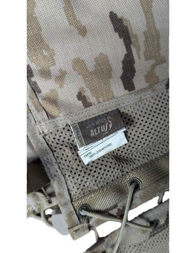 Chaleco táctico árido pixelado militar