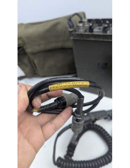 Radio militar US Harris RF-3045A