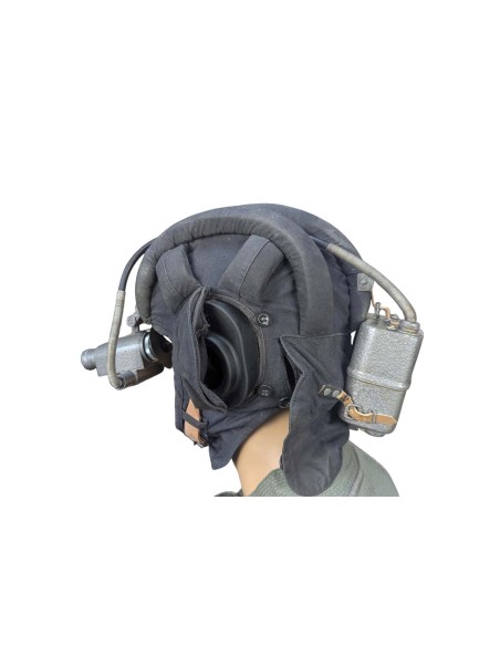 Casco y visor nocturno soviético PNW-57
