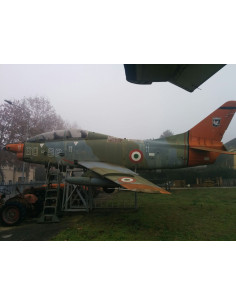 Avión militar de entrenamiento FIAT G-91 2
