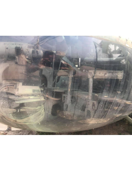 Helicóptero militar US BELL UH-1H (Funcionando)