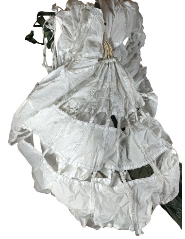 Paracaídas FSC 1670