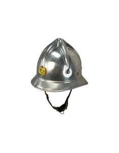 Cascos de bomberos antiguos