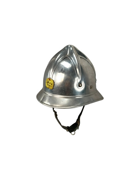 Cascos de bomberos antiguos