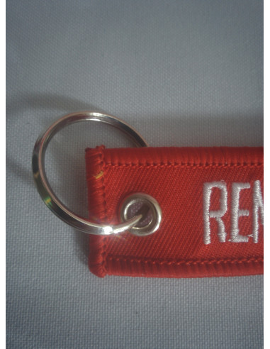 Llavero Remove Before Flight